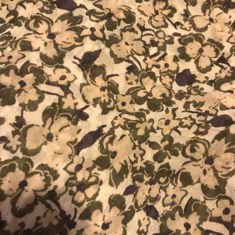 ANN TAYLOR Flower Tunic - Picture 8 of 8